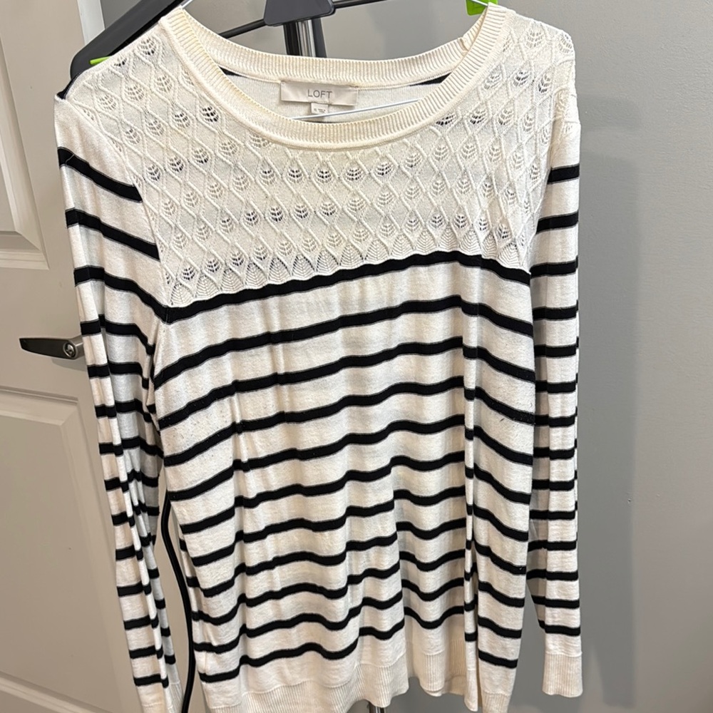 LOFT Cream Ribbed Long Sleeve Blouse